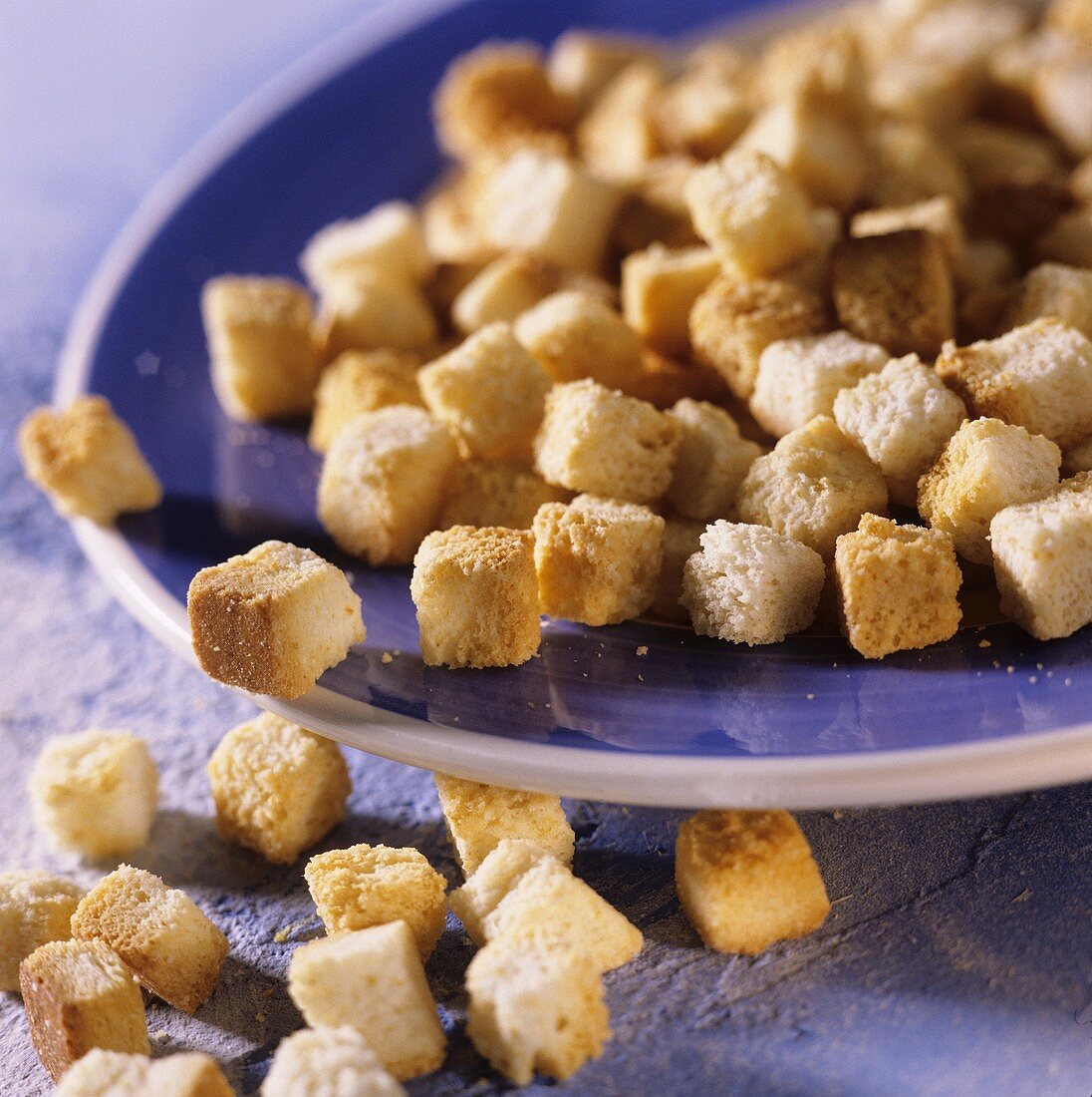White bread croutons