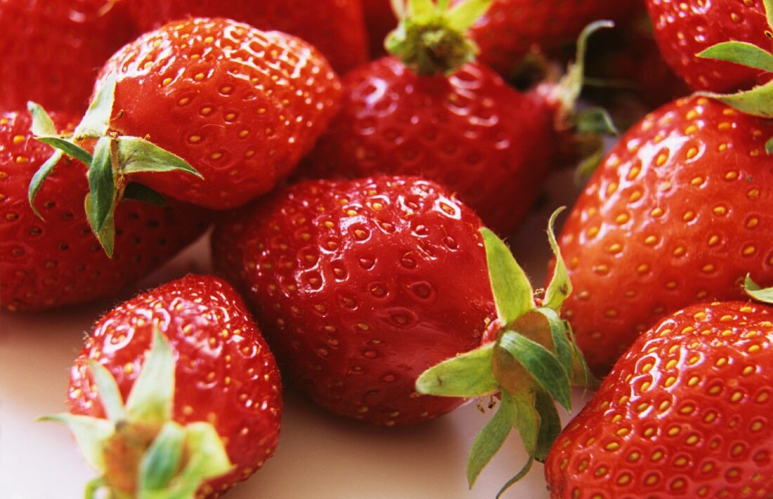 Fresh strawberries (variety: Garriguette)