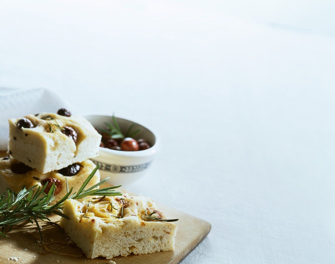 Focaccia with olives, onions and rosemary