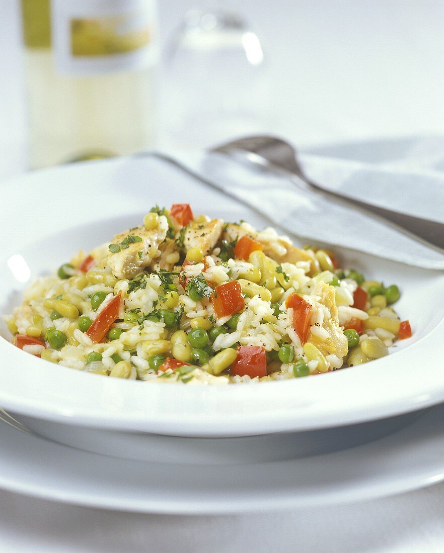 Rice with vegetables and chicken