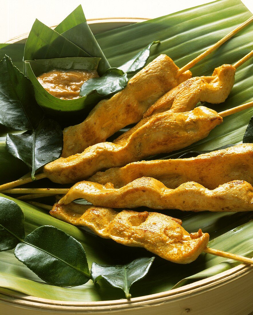 Chicken satay with peanut sauce