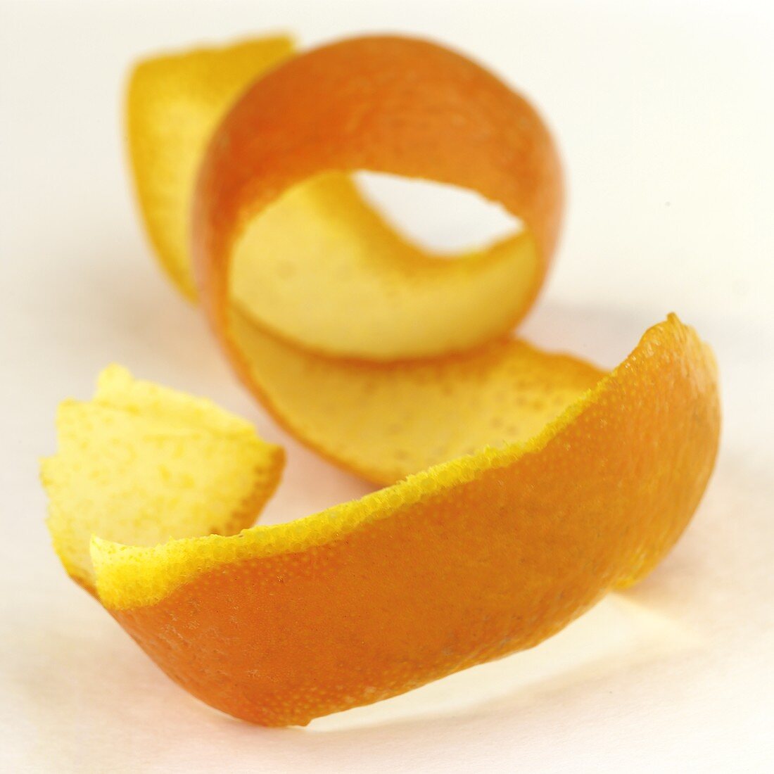 Spiral-shaped orange peel