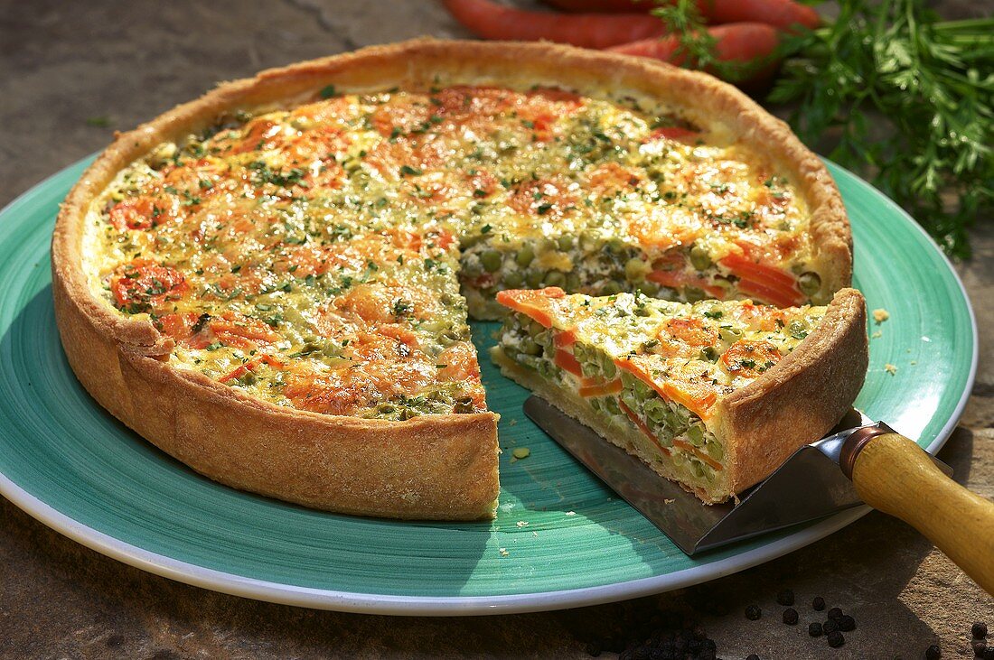 Vegetable quiche with parsley