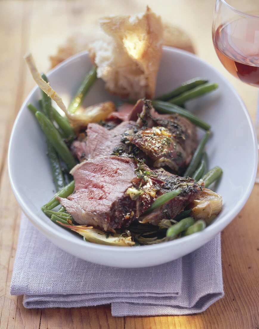 Leg of lamb with green beans