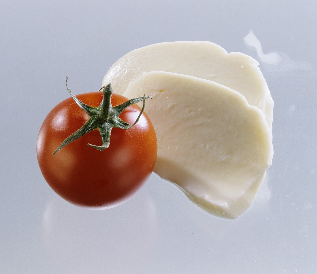 Tomato with mozzarella