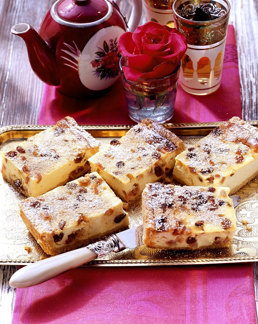 Käsekuchen mit Datteln nach marokkanischer Art