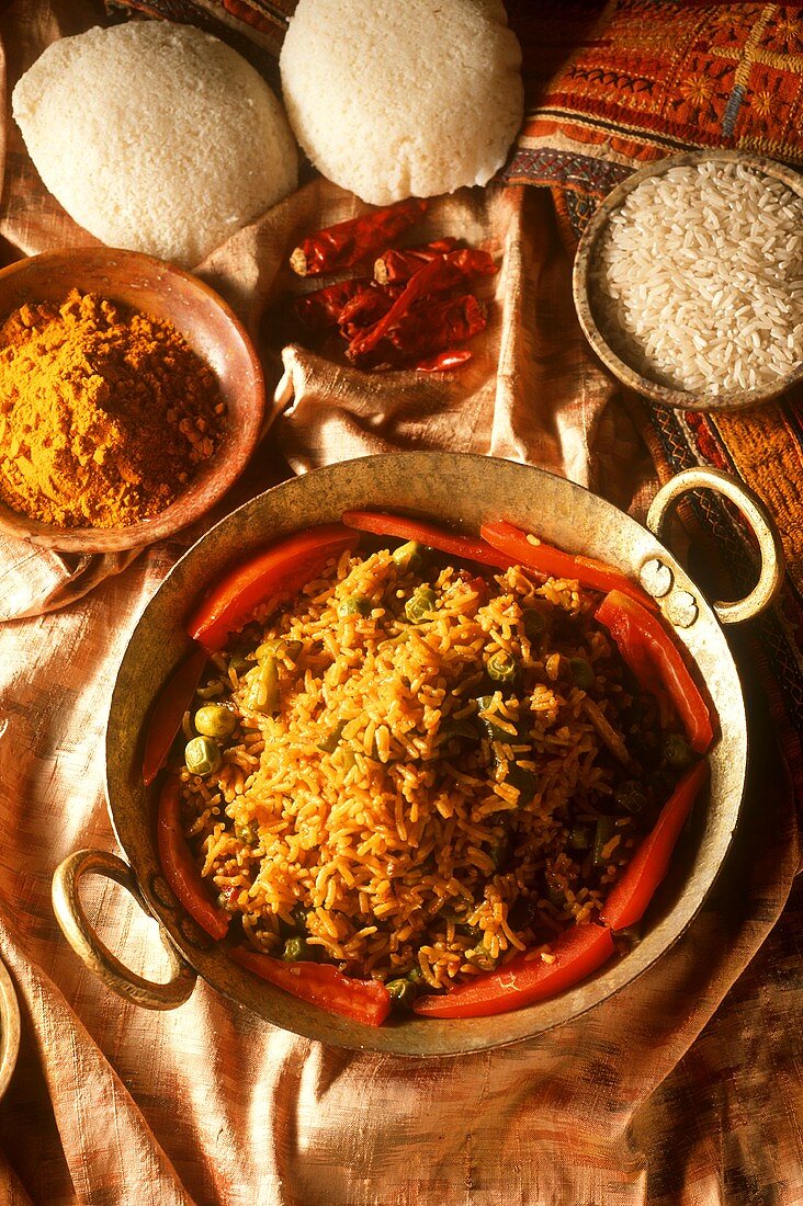 Reis-Masala (Reis mit indischer Gewürzmischung und Gemüse)