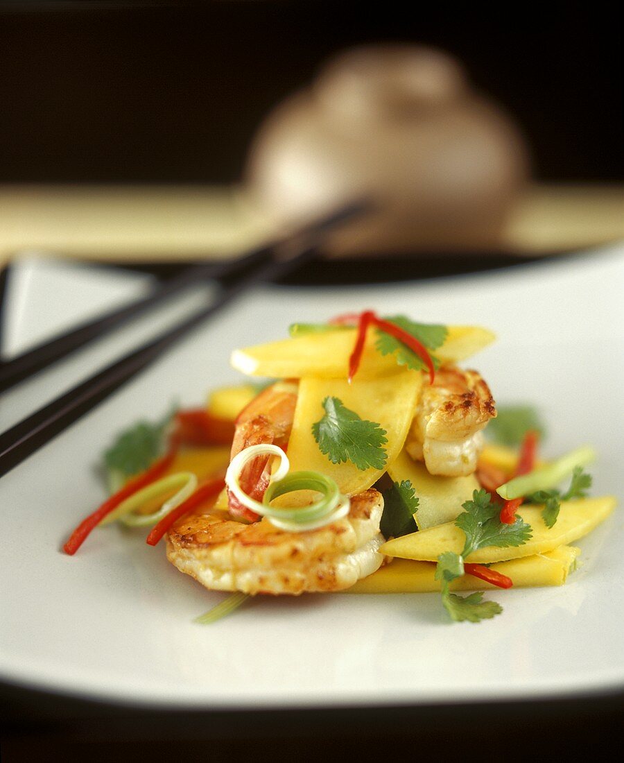 Shrimp and mango salad with coriander