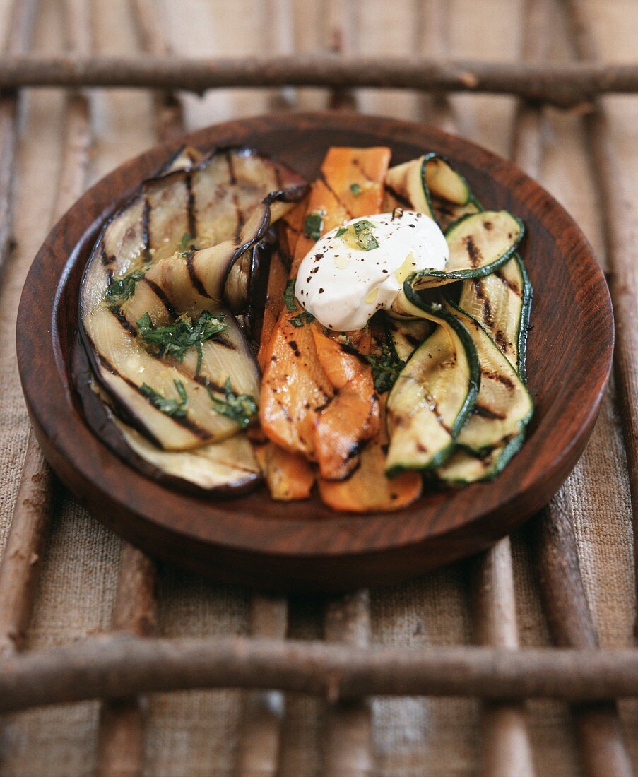 Barbecued vegetable strips with basil and crème fraiche