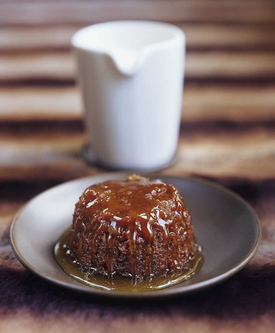 English treacle sponge pudding