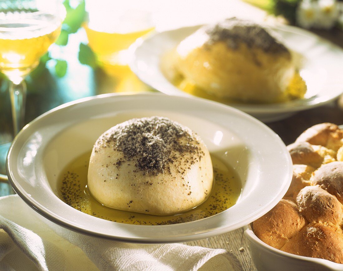 Yeast dumplings with butter and poppy seeds