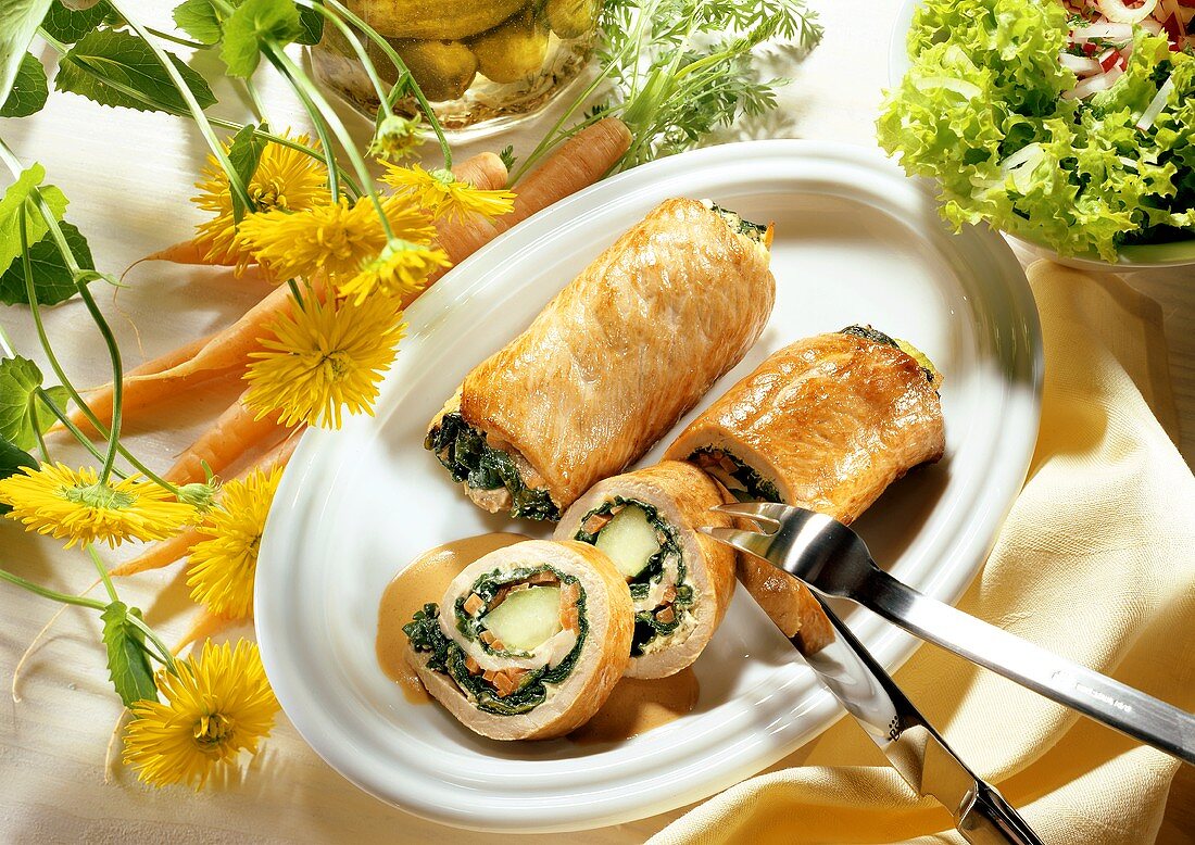 Turkey roulades with vegetable stuffing