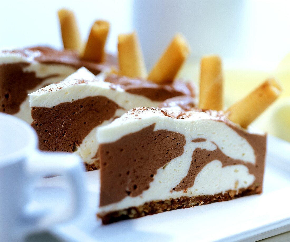 Zebra cake (brown and white chocolate mousse)