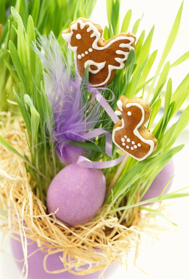 Easter gingerbread in an Easter decoration