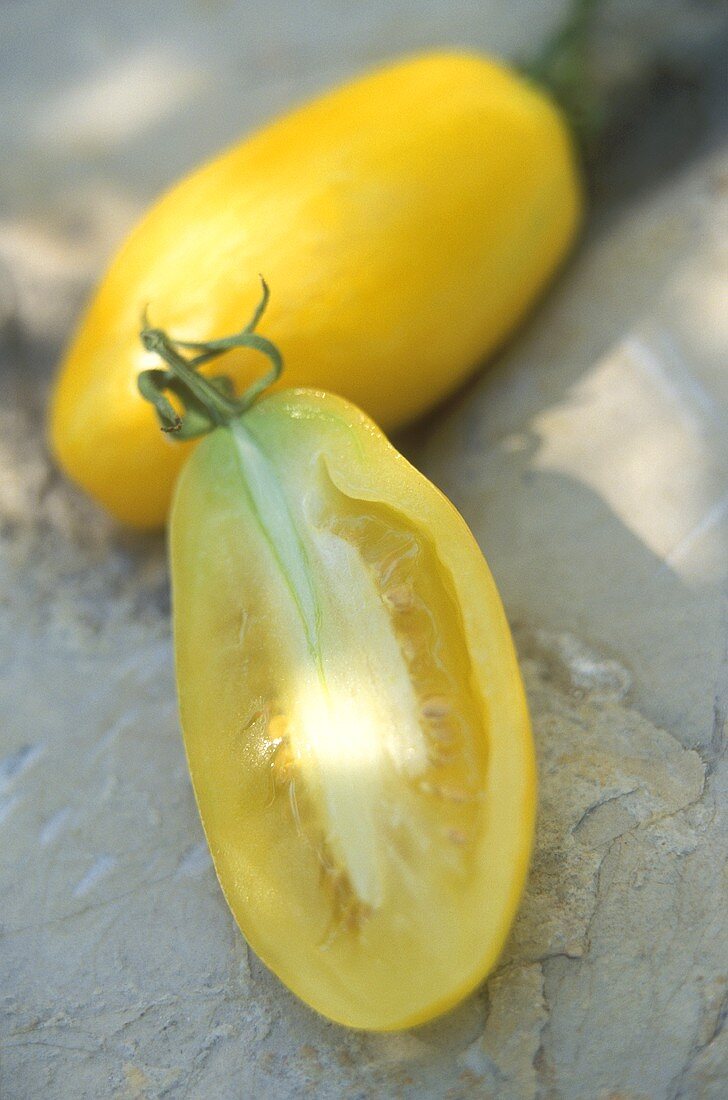 Yellow tomato, variety Banana Legs