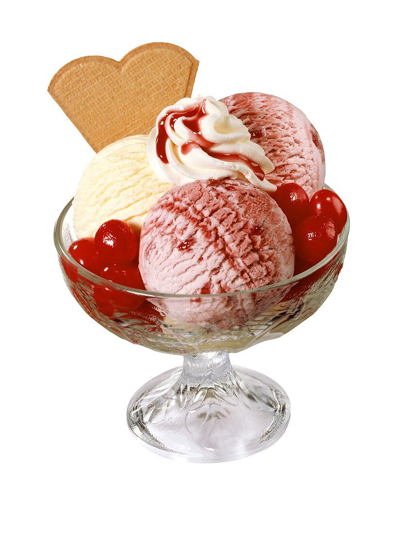 Ice cream sundae: cherry & vanilla ice cream & glace cherries