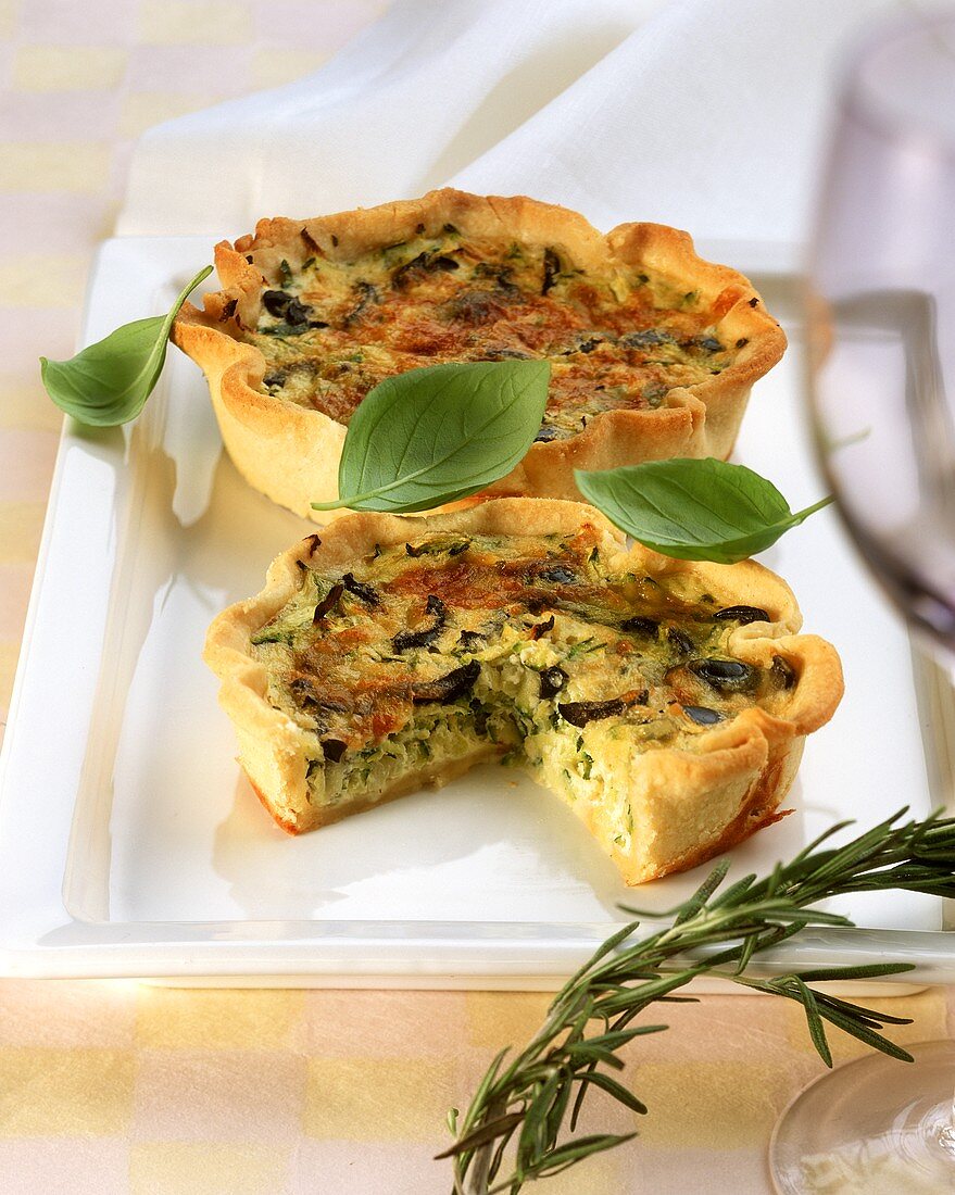 Courgette quiche with olives