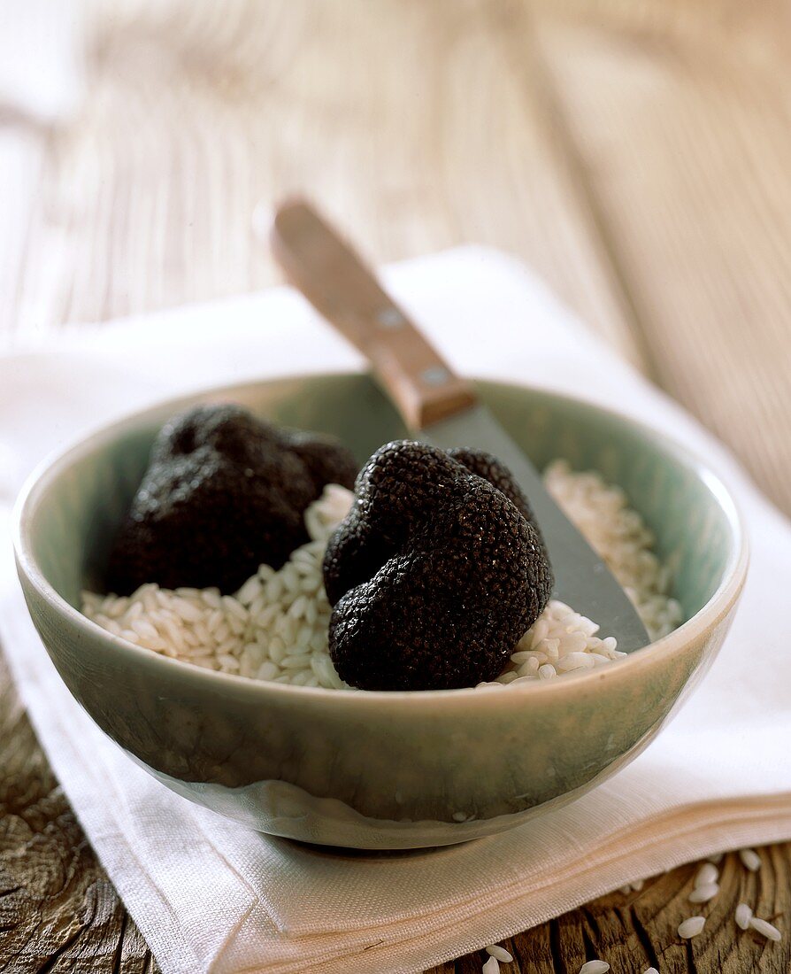 Black truffle and risotto rice