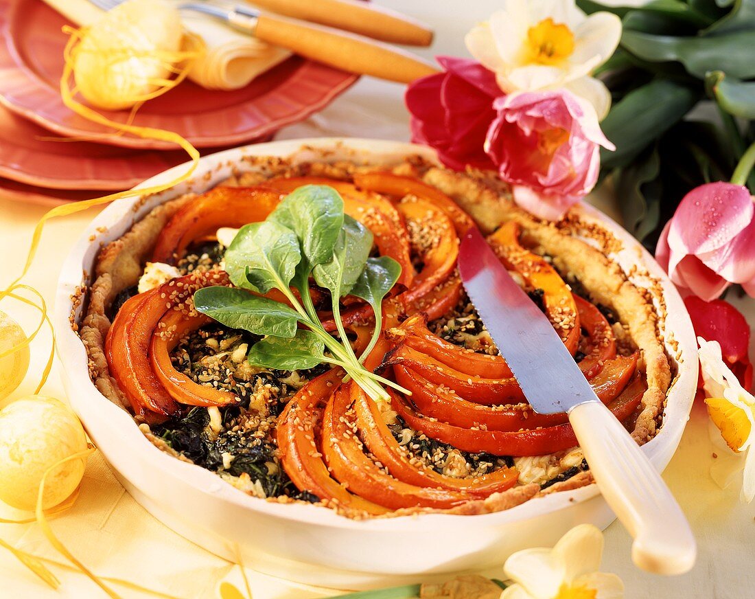 Spinach tart with pumpkin for Easter
