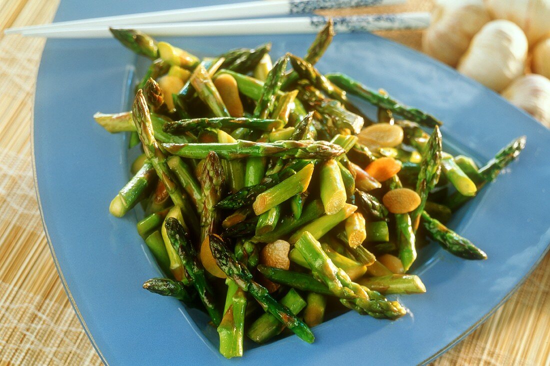 Green asparagus salad