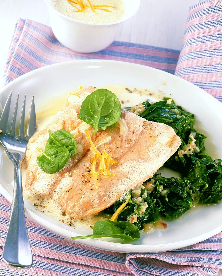 Salmon with spinach (low glycaemic index, high in protein)