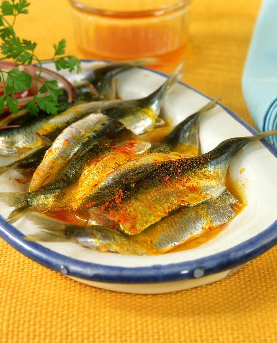Sarde marinate allo zafferano (Sardines in saffron vinaigrette)