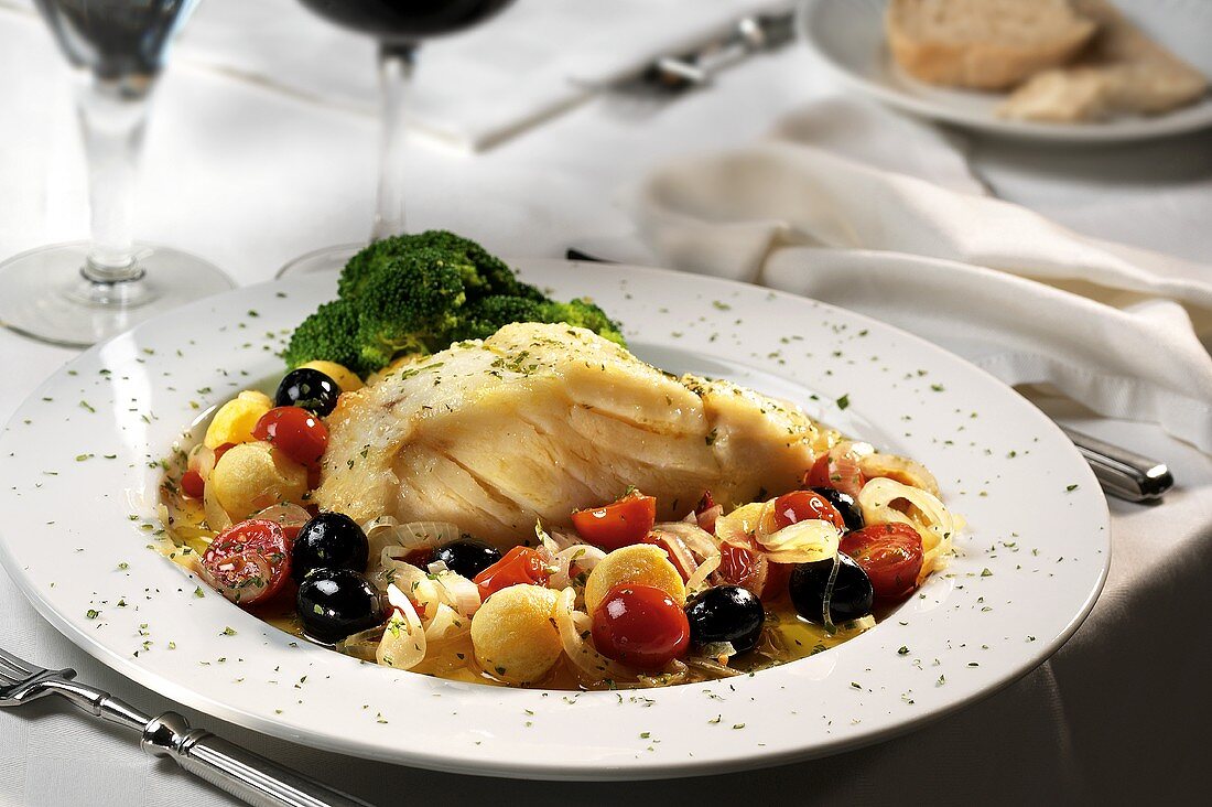 Cod in Mediterranean vegetable stock, with broccoli