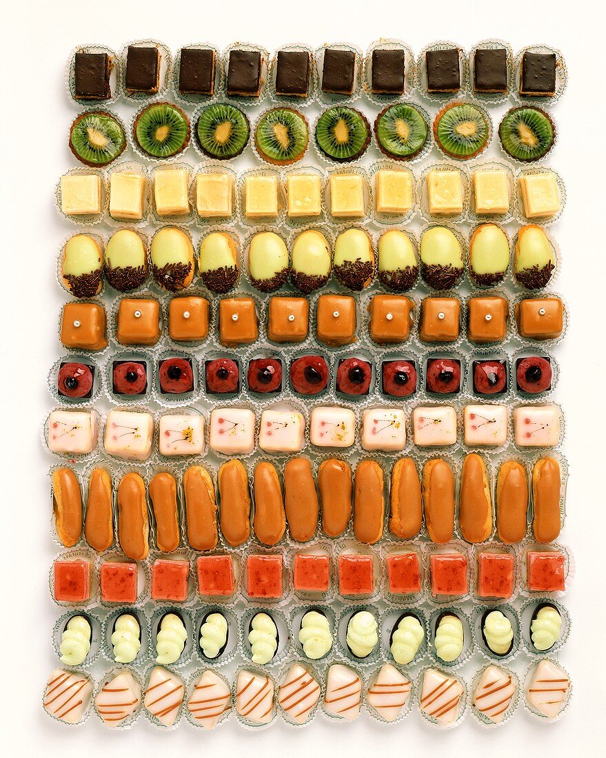 Eleven sorts of petit fours