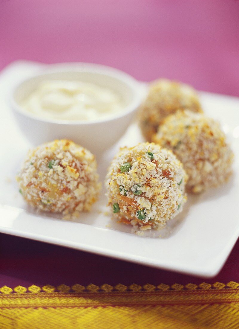 Tuna and pea balls with dip