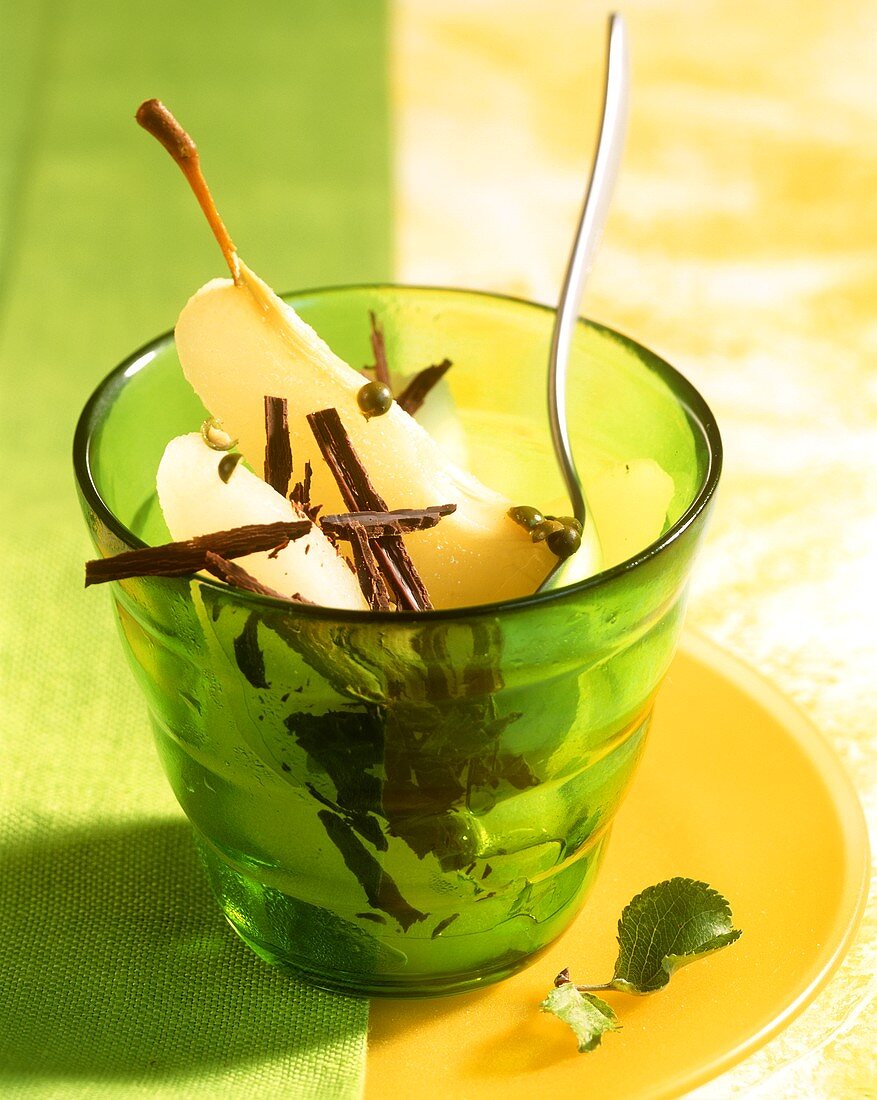 Pear compote with grated chocolate