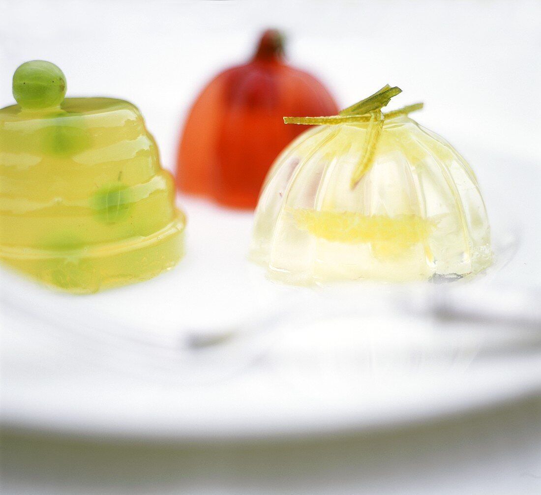 Jelly with fruit