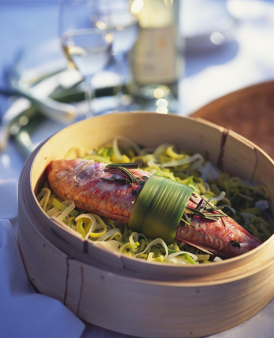 Steamed red mullet on leeks