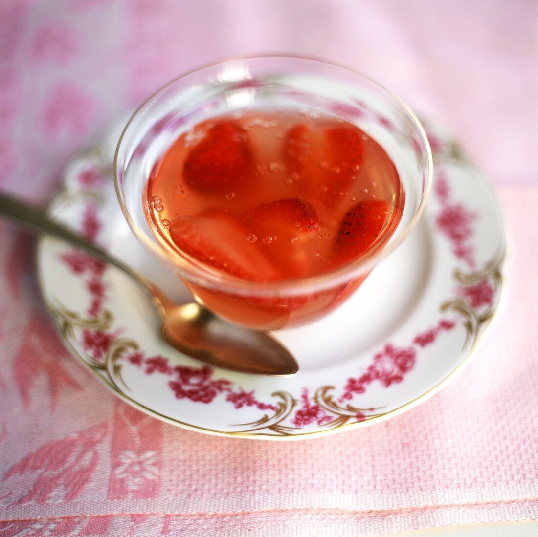 Strawberry jelly in bowl