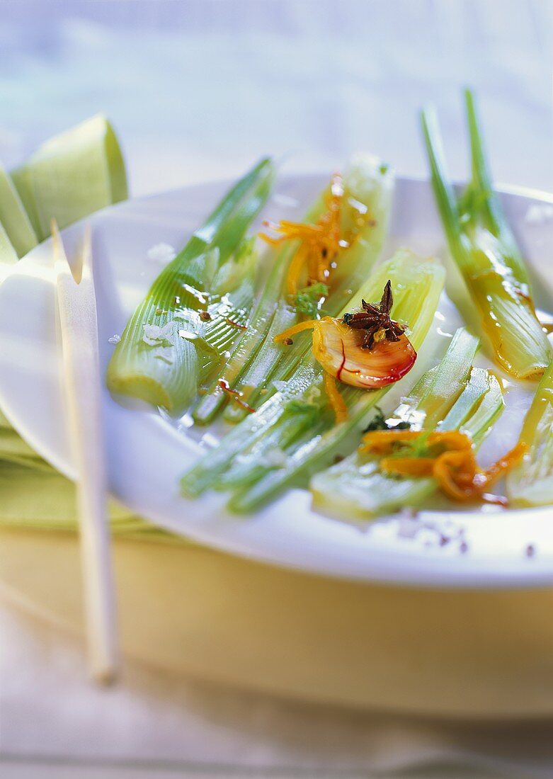 Fenchel mit Safran-Orangen-Sauce