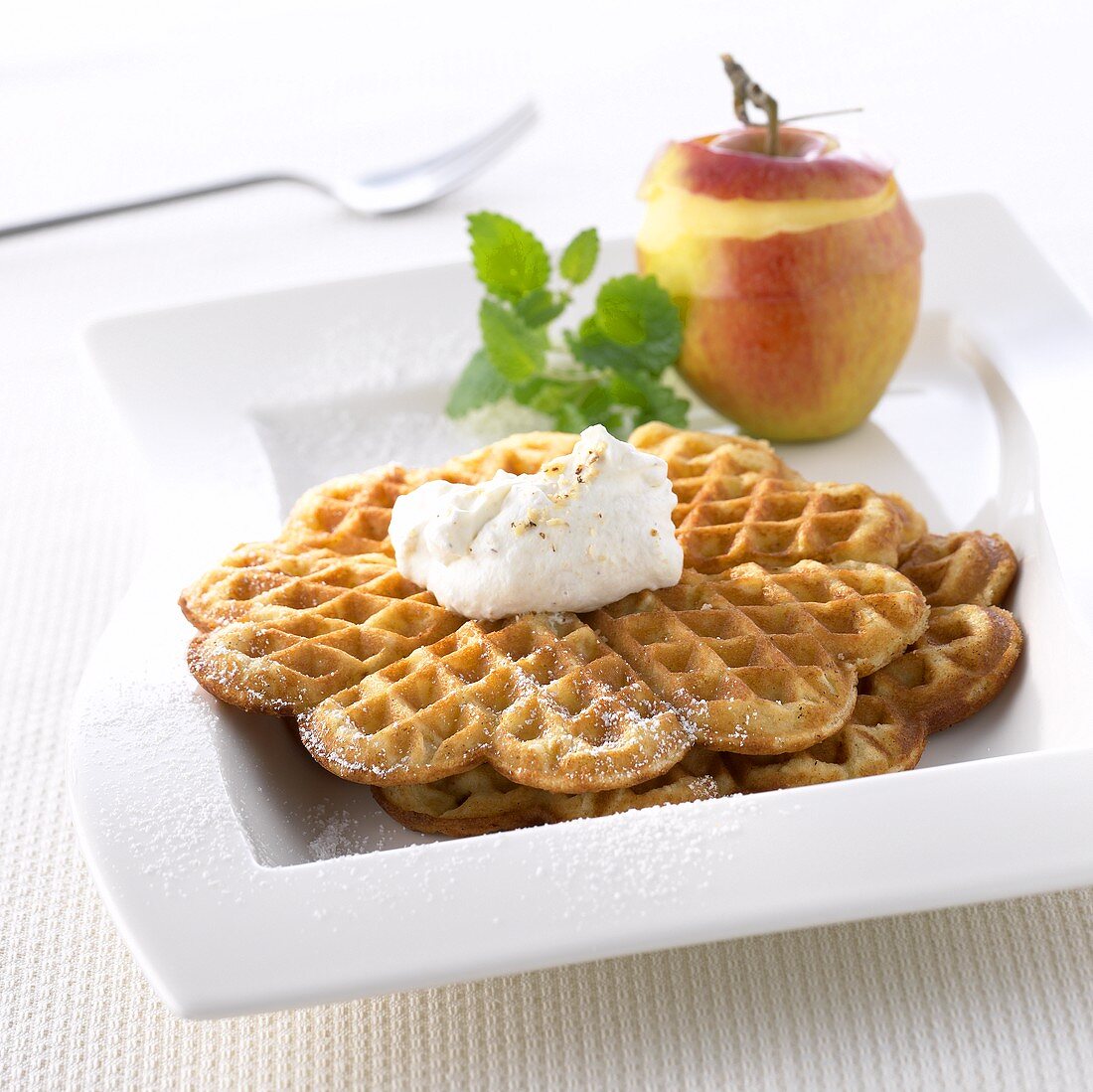 Apple waffles with nut cream