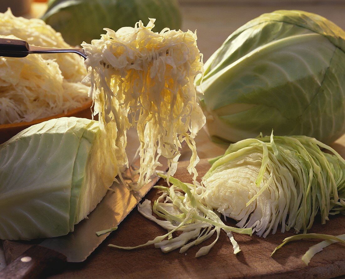 White cabbage and sauerkraut