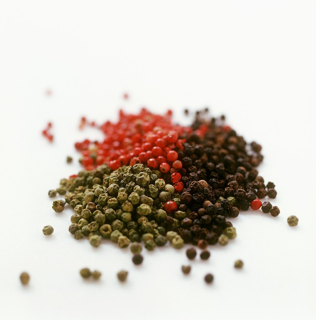 Coloured peppercorns