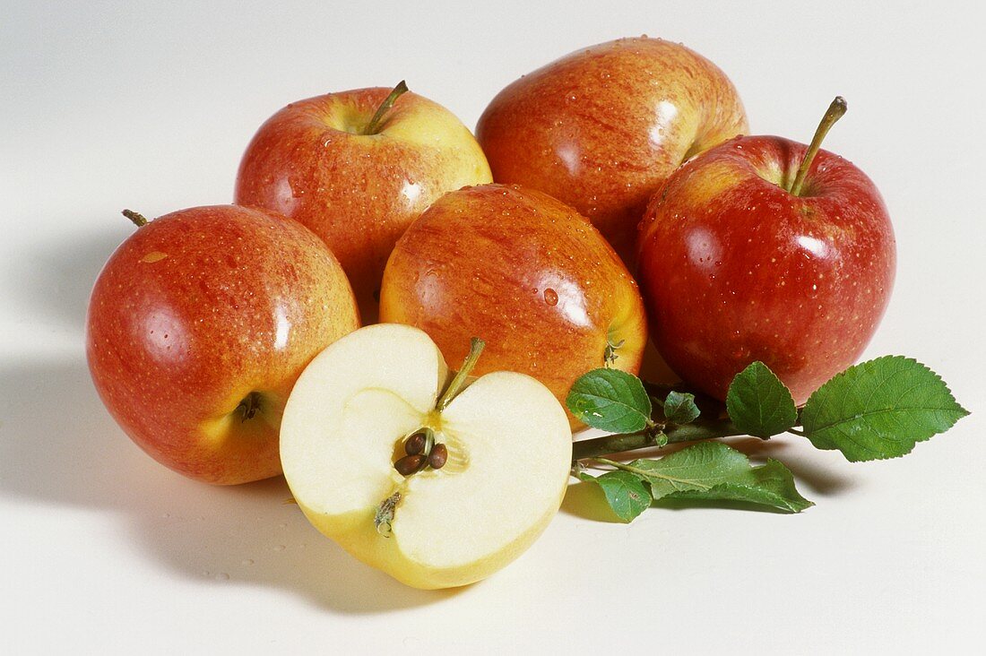 Apples with leaves