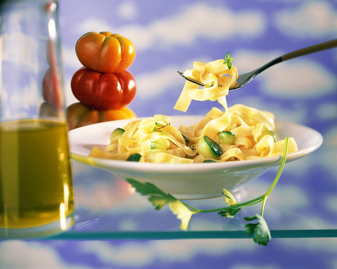 Ribbon pasta with courgettes