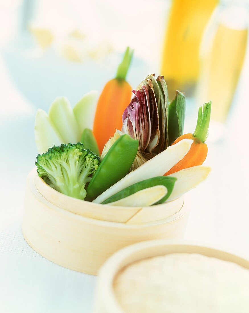 Gedämpftes Gemüse mit Parmesanquark