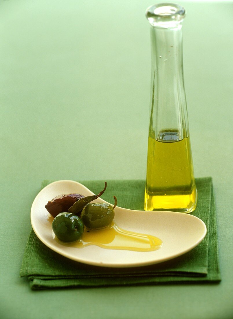 Olives with olive oil