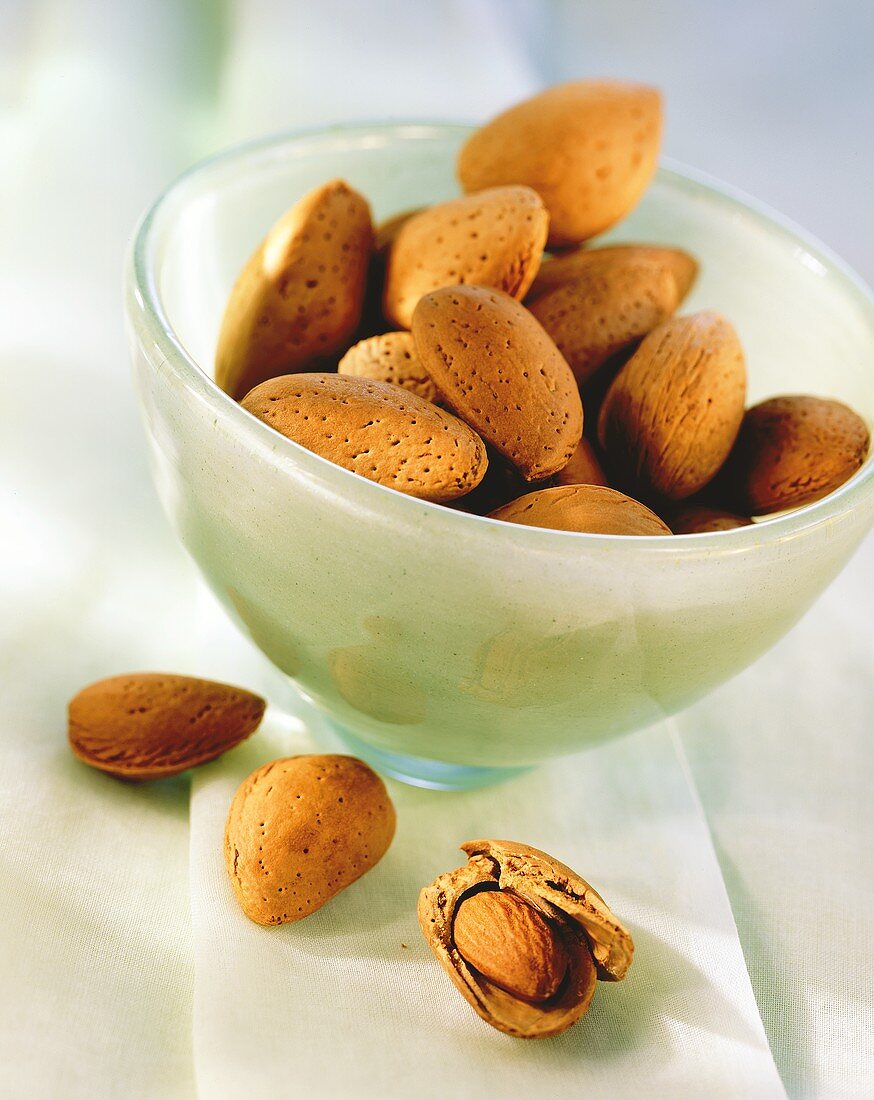 Almonds with shells