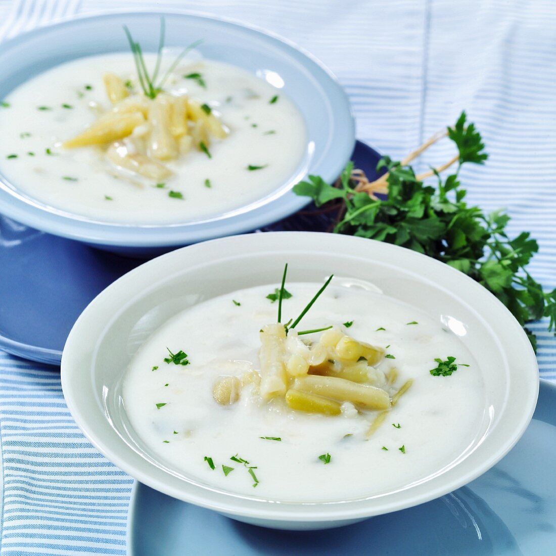 Hungarian bean soup with sour cream