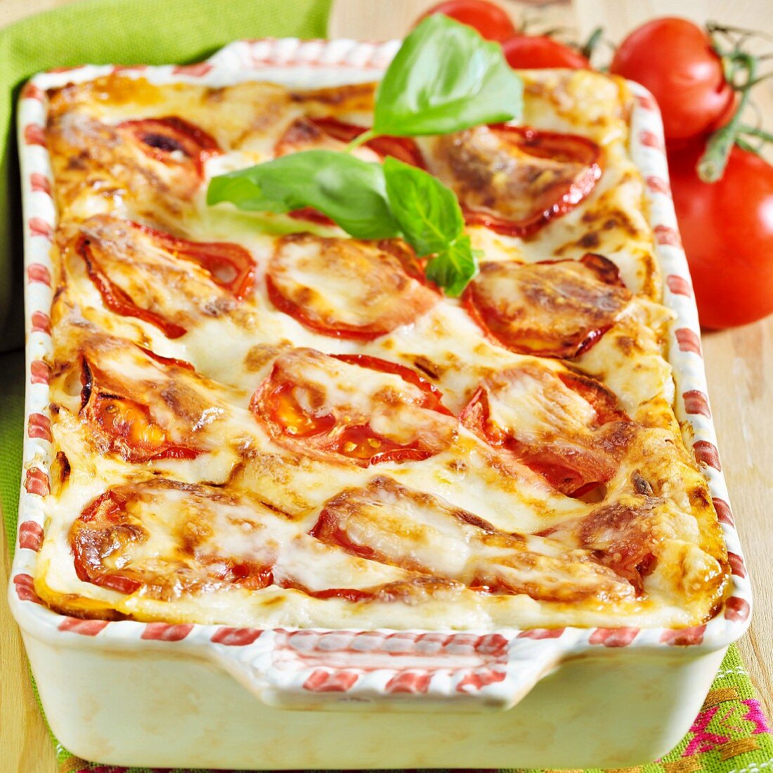Vegetarian lasagne with tomatoes