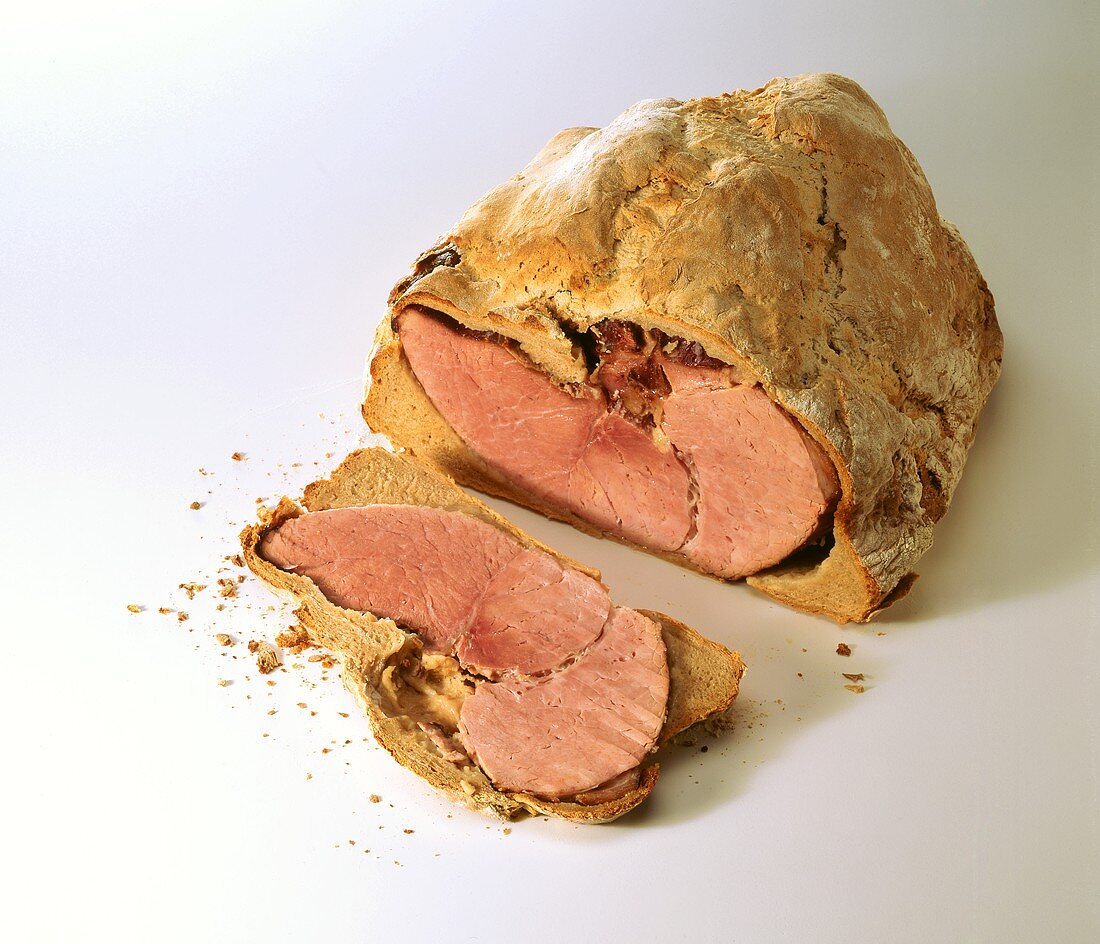 Prague ham (ham baked in bread coating)