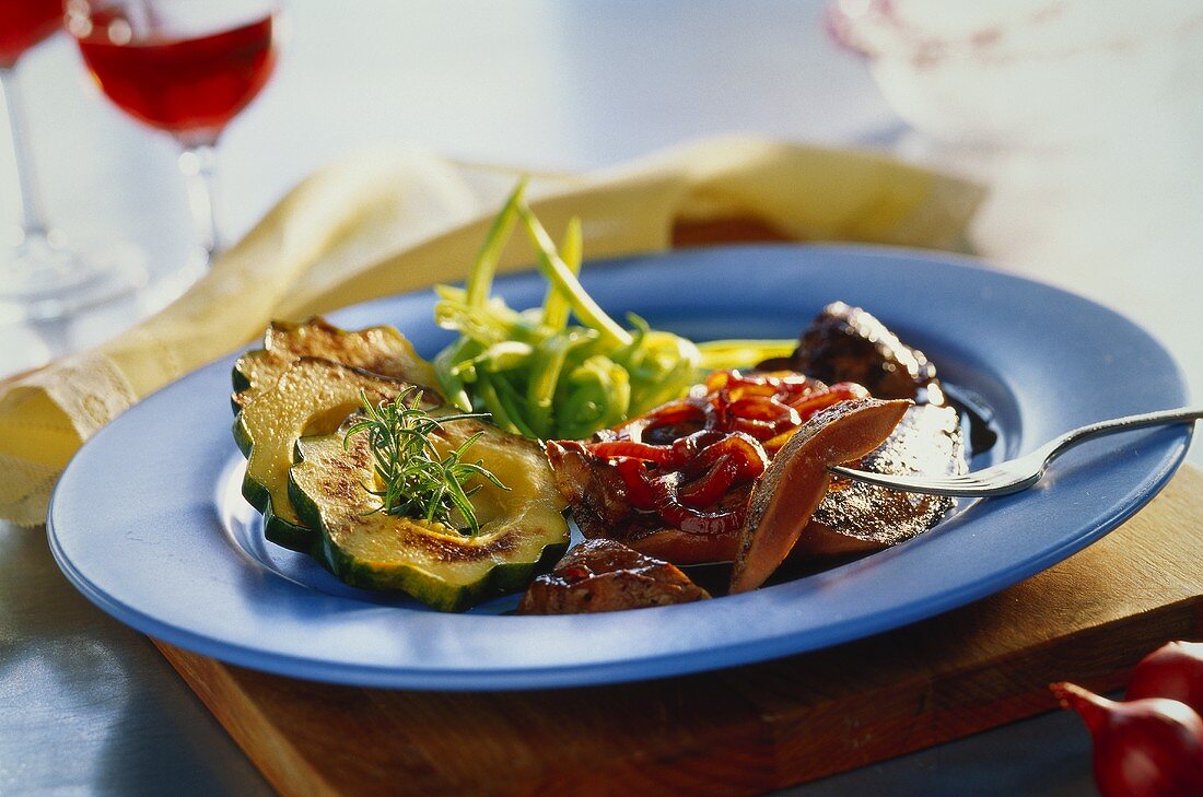 Veal liver with red onions and pumpkin