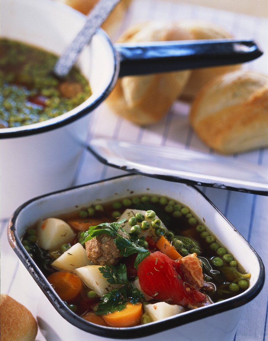 Potée paysanne (beef and vegetable stew, France)