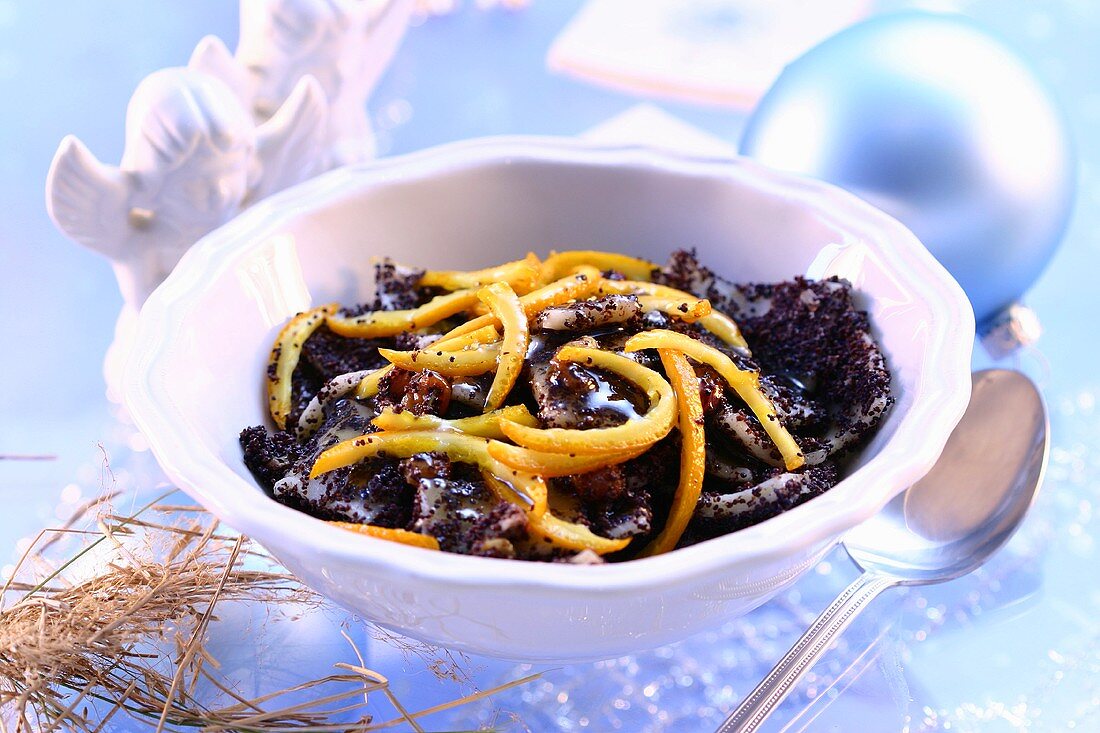 Poppy seed noodles (traditional Christmas dish, Poland)