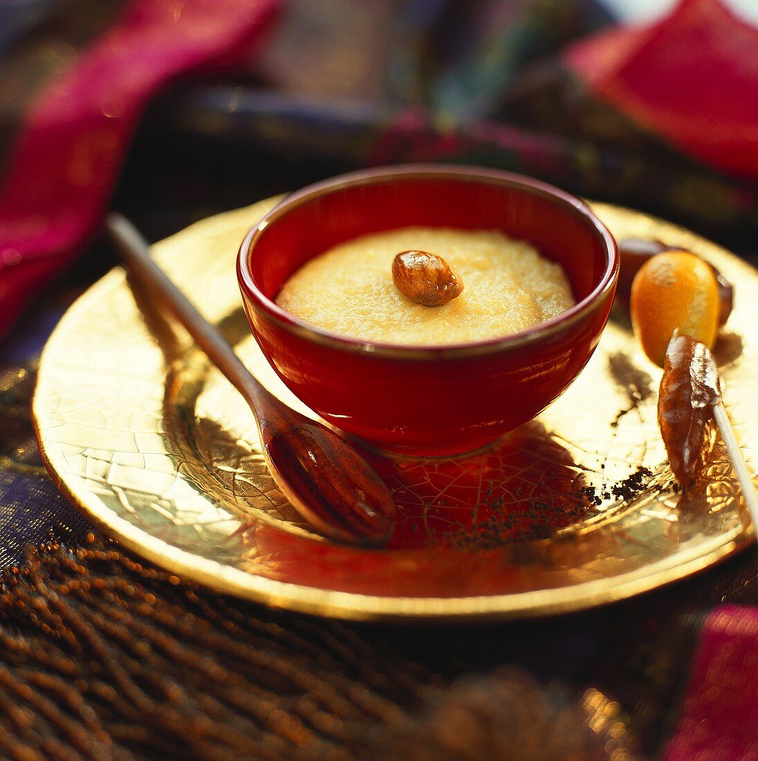 Keskül im Schälchen (Mandelcreme, Türkei)