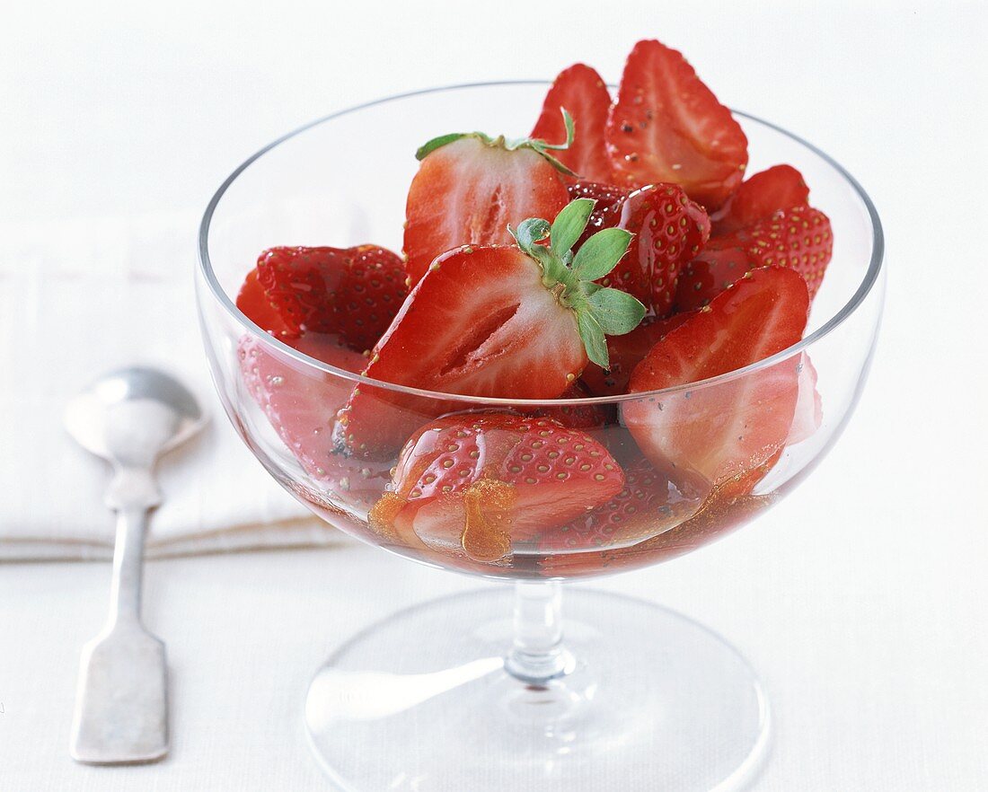 Fragole all'acetato balsamico (balsamic strawberries, Italy)